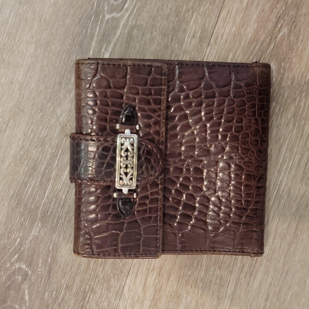 Brighton wallet